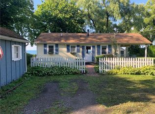 1757 Lake Rd, Youngstown, NY 14174