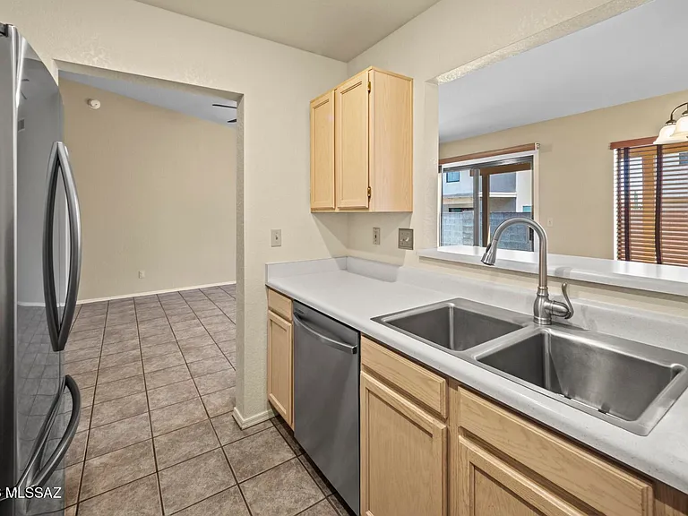 3067 W Country Hill Dr — Photo 12