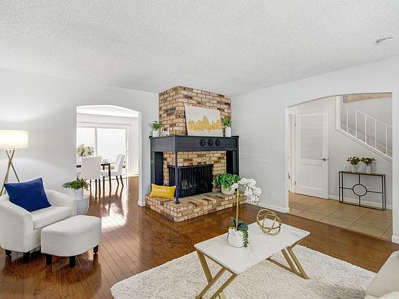 2nd image of 2248 Baywater Ln