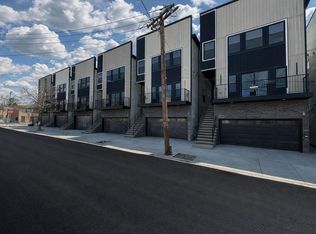270 Hunterdon St #2, Newark, NJ 07103