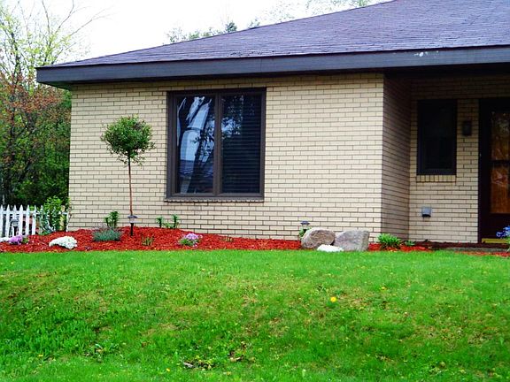 2nd image of 719 Valley St
