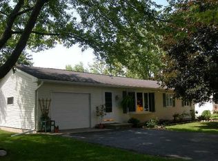 1101 Doris St, Watertown, WI 53098
