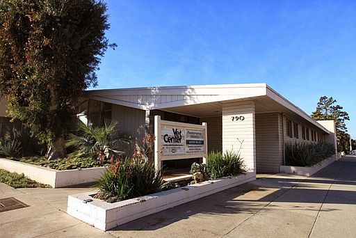 1st image of 790 E Santa Clara St Ste 104