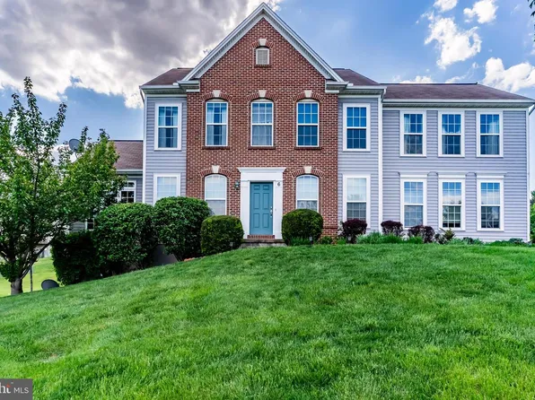 6 Bella Vista Dr, Mechanicsburg, PA 17050