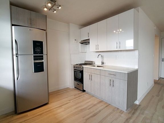 4th image of 1365 Saint Nicholas Ave APT 32L