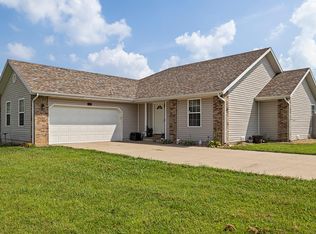 974 S Dusty Ave, Springfield, MO 65802