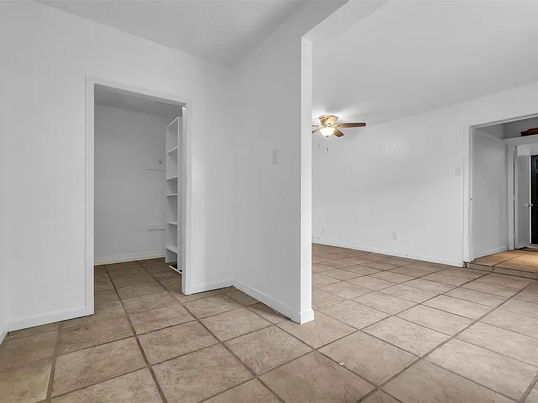 15830 Pipers View Dr — Photo 13
