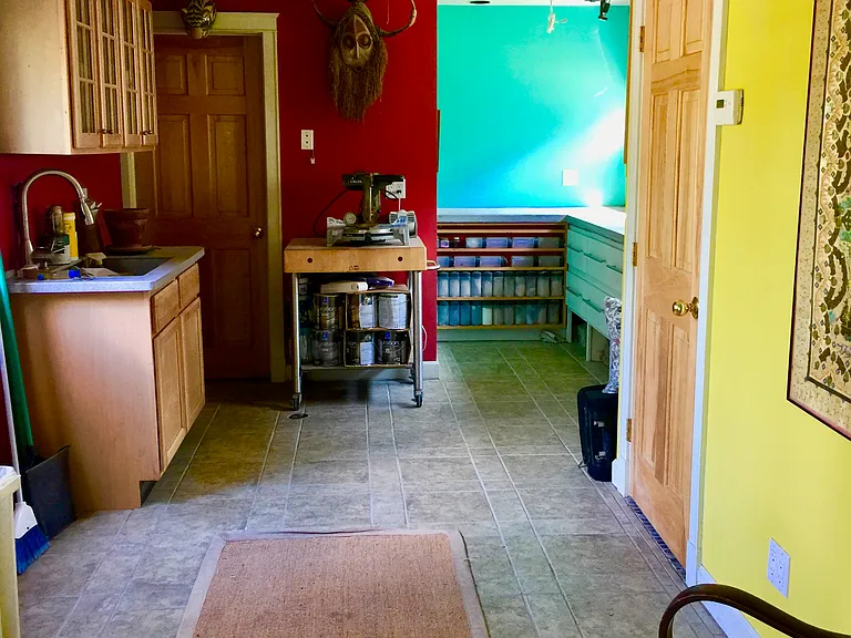 304 Virginia Ave — Photo 14