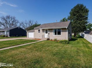 1515 Reed St, Grinnell, IA 50112