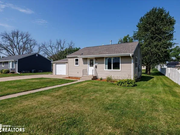 1515 Reed St, Grinnell, IA 50112