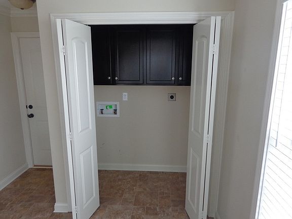 5th image of 1483 Cobra Ln
