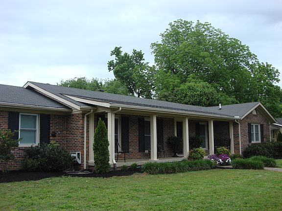 2nd image of 1003 Scottland Dr
