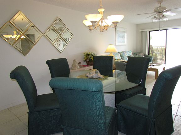 Dining Room / Living Room