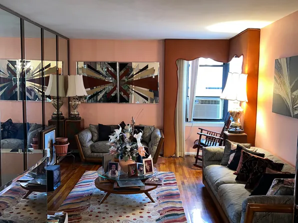 32-40 89th Street image 4 of 7