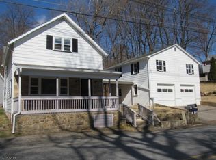3 Municipal Dr, Alpha, NJ 08865
