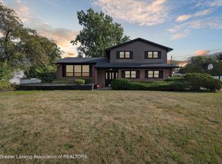 3701 Starlight Ln, Lansing, MI 48911