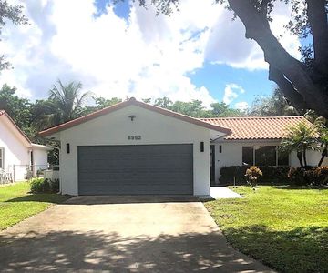 8952 NW 25th Court, Coral Springs, FL, 33065