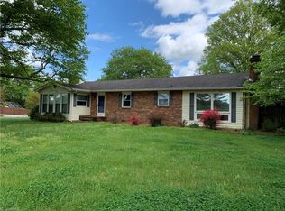 736 Redland Rd, Advance, NC 27006