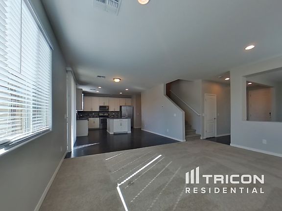4th image of 40775 W Wade Dr