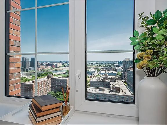 5th image of 1856 Park Ave #16H
