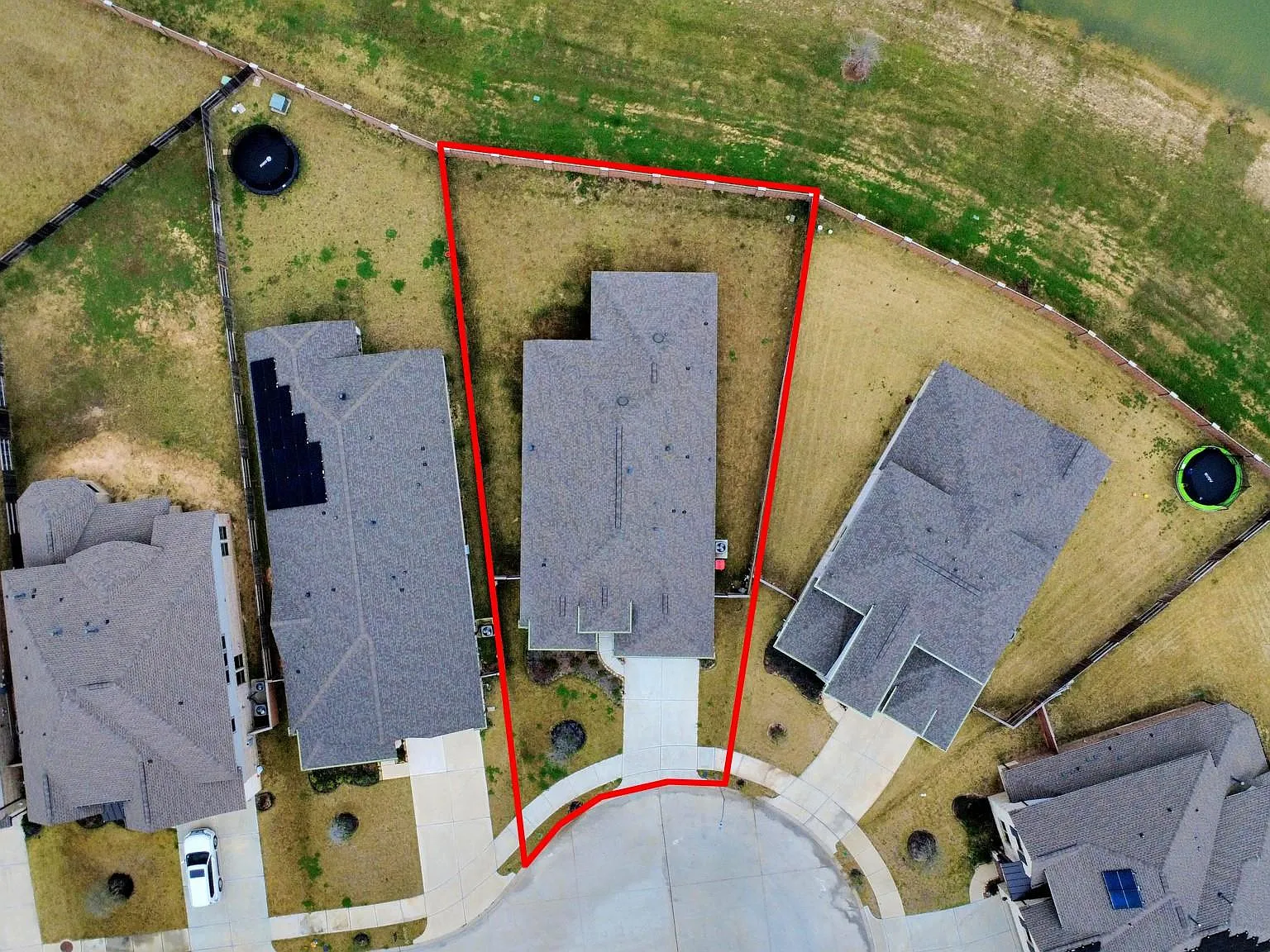 4 bed, 3.0 bath, 2192 sqft, $2,800 — Photo 4