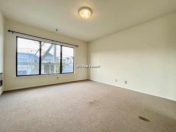 2nd image of 131 Balboa St #102