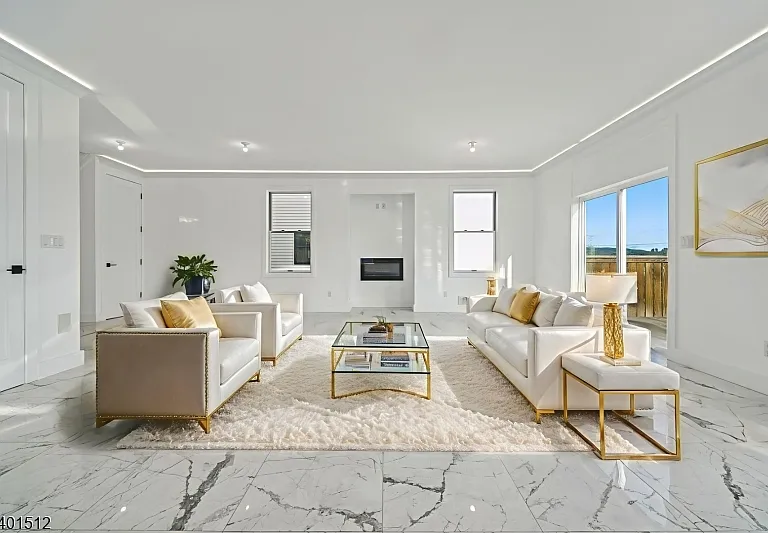 19 Mountain Ave — Photo 3