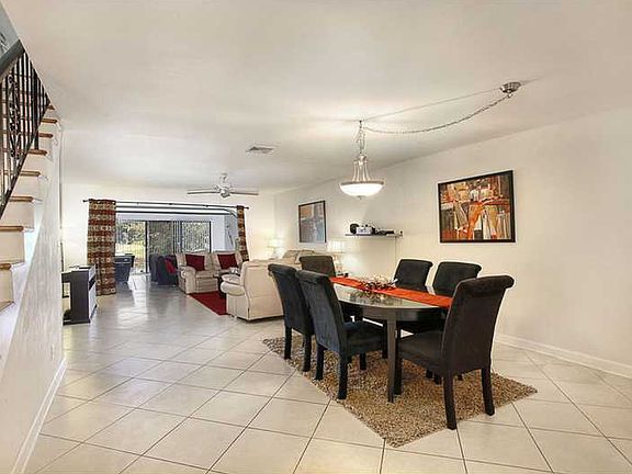 5th image of 3549 Estepona Ave #2-25