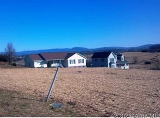 10 Devonshire Ct, Fishersville, VA 22939