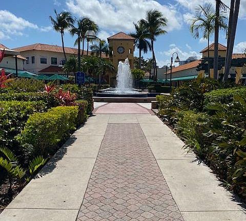 4th image of 21385 Marina Cove Cir