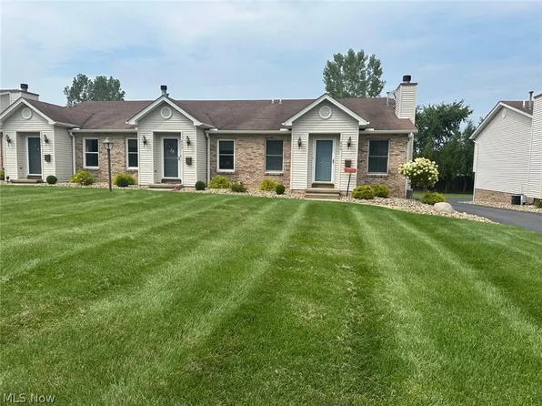 840 W Park Ave, Hubbard, OH 44425
