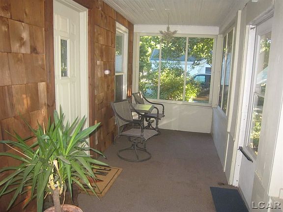 5th image of 213 N Maiden Ln