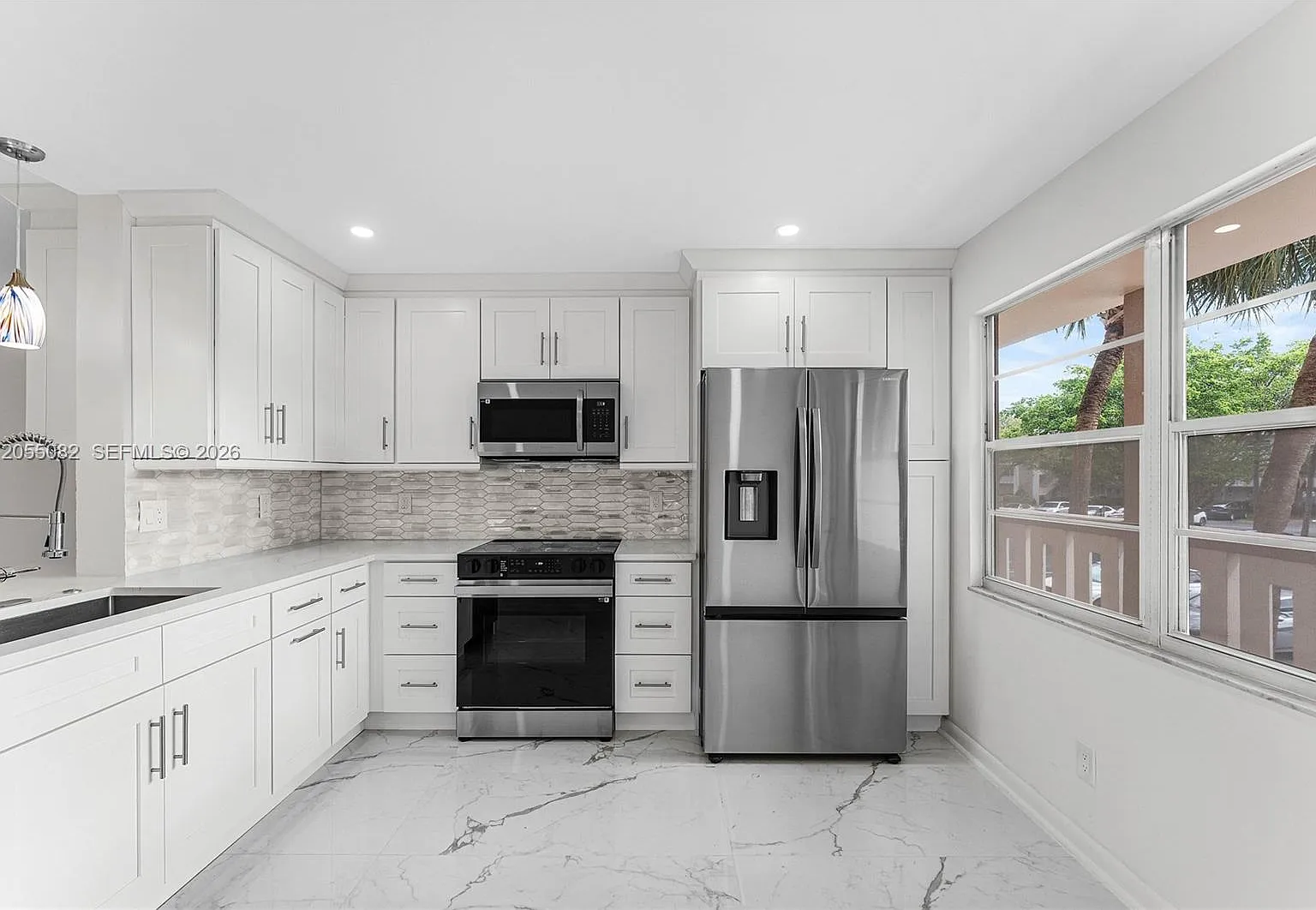 Lucaya Village 1-C Condo — Photo 4