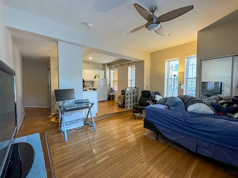 1415 Chapin St NW #207 — Photo 1