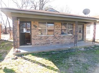 Hubbard Ave 2367-2369 (duplex) - AH, Memphis, TN 38108