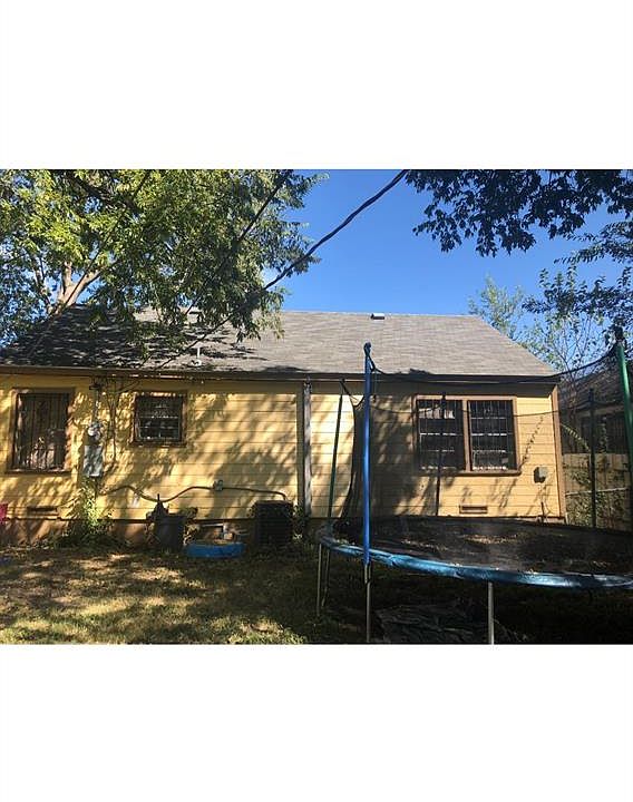 1st image of 3043 Fernwood Ave