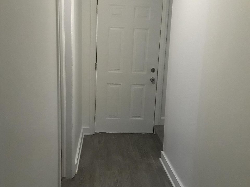 1st image of 6829 Abington Ave #2