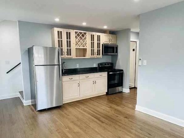 15 S Church St #3B