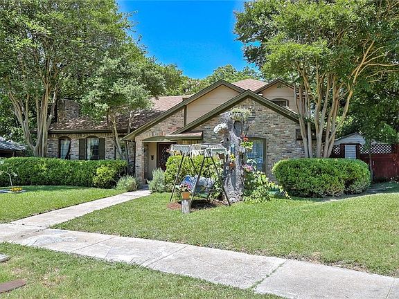 3rd image of 4701 Las Palmas Ct