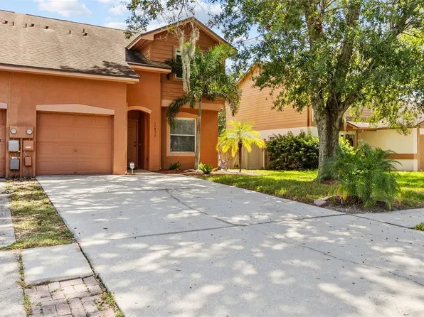 16853 Le Clare Shores Dr, Tampa, FL 33624
