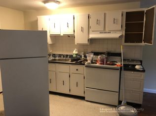 40 Dinan Dr #F, Gardner, MA 01440