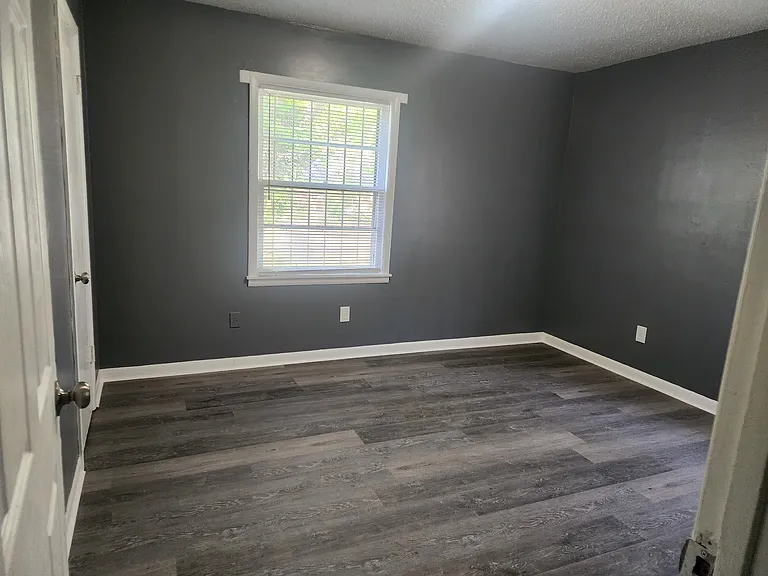 3580 Gowan Dr — Photo 4