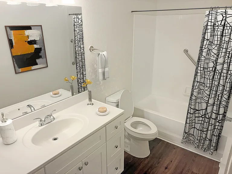 Park View West Apartments — Photo 4