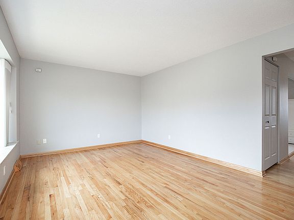 5th image of 6450 Michael Dr