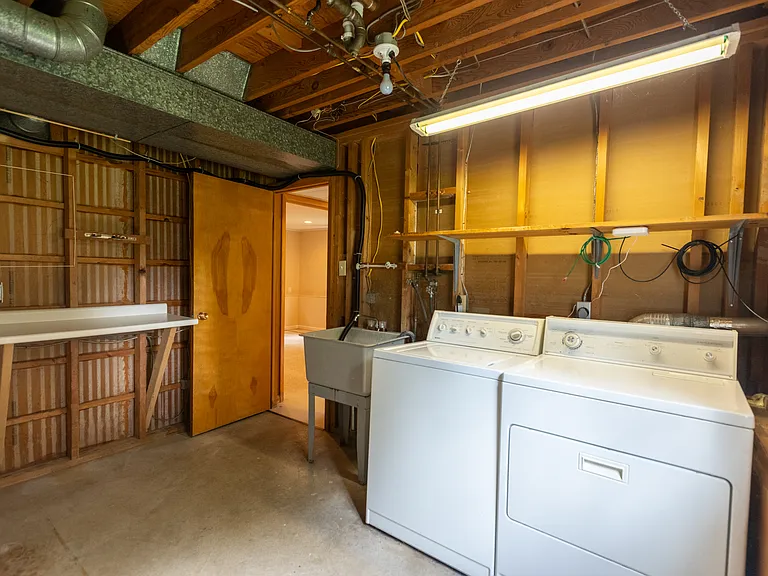 42 Stuyvesant Rd — Photo 11