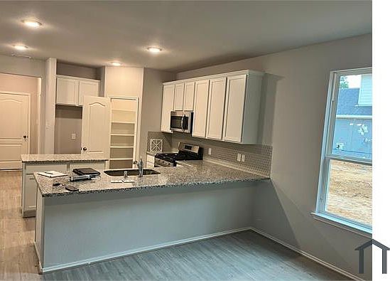 2nd image of 22862 Ephesus Ave Suite 1