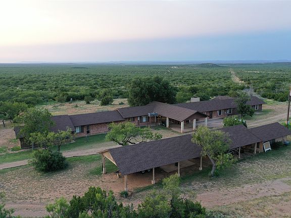 2nd image of 144000 State Highway 208