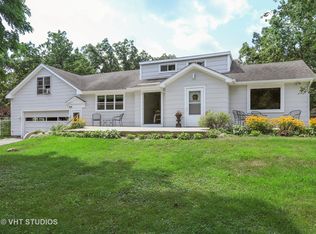 909 Totem Trl, McHenry, IL 60051