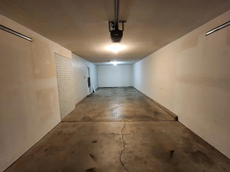1805 Magnolia Ave — Photo 44