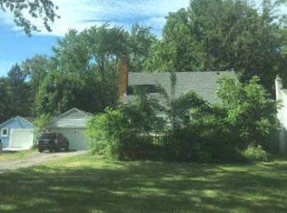 6472 Barker Ave, Waterford, MI 48329